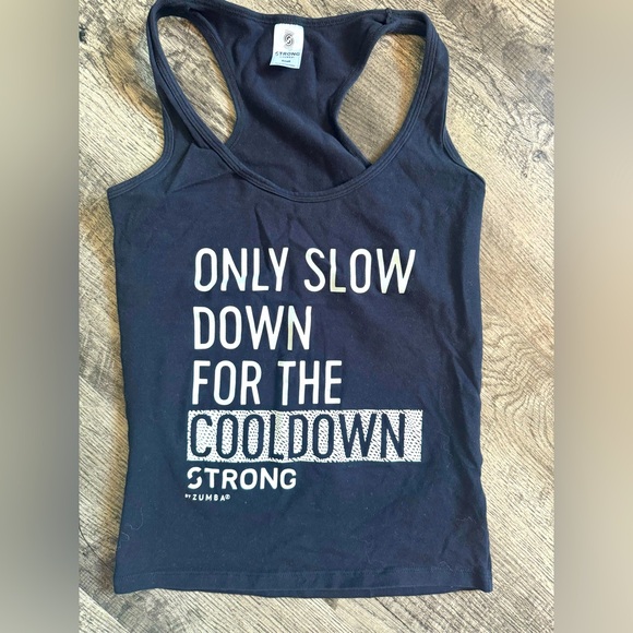 Strong by Zumba- top tank - size S - Picture 1 of 3